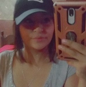 Meet your Posher, Cee